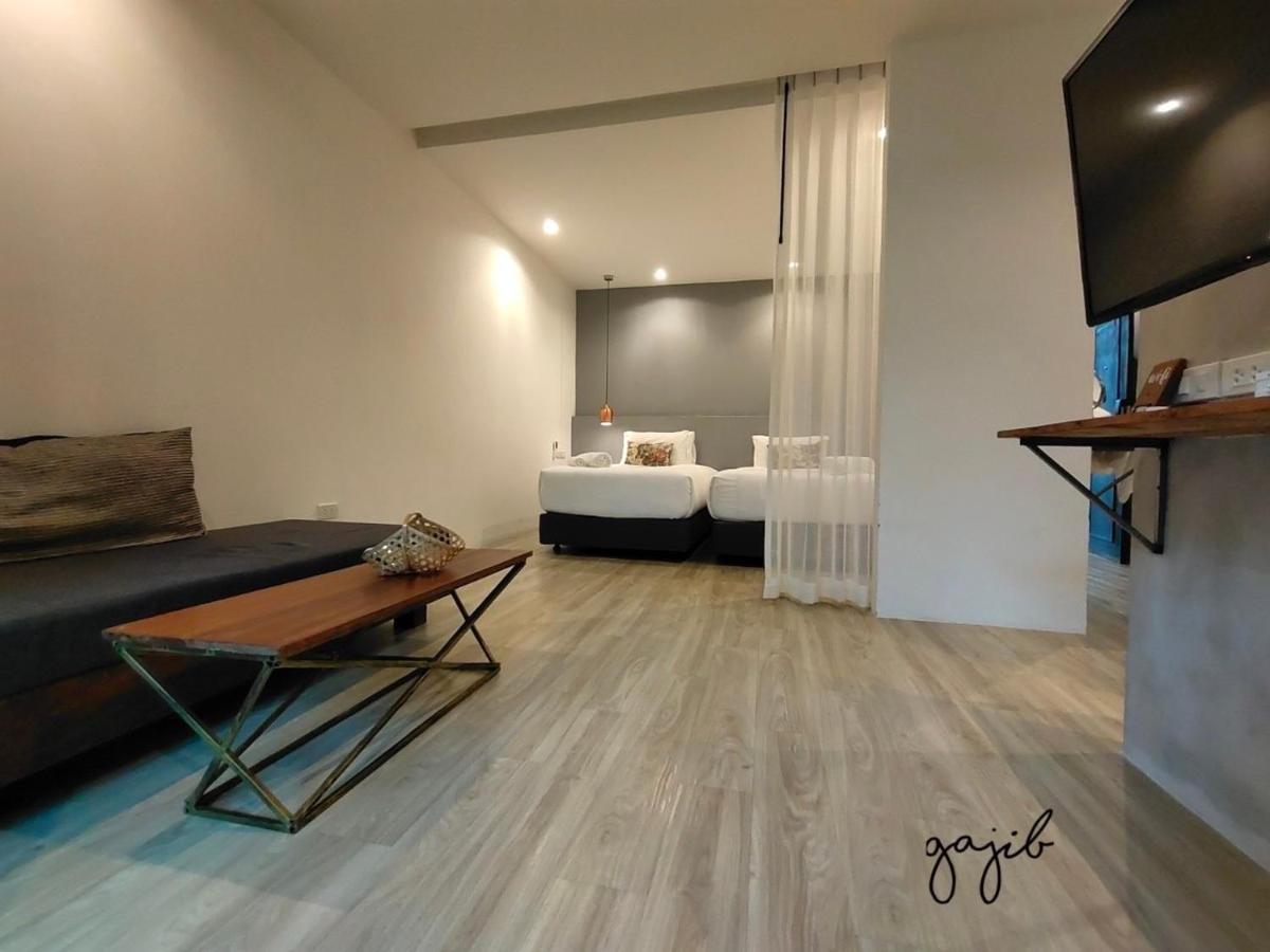 Gajib Bed&Breakfast Ампхава Екстер'єр фото